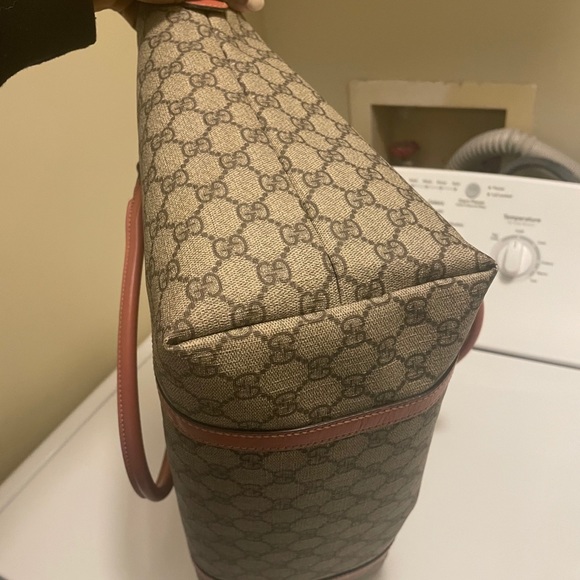 Gucci Gg Supreme Leather Trim Tote - Picture 7 of 15